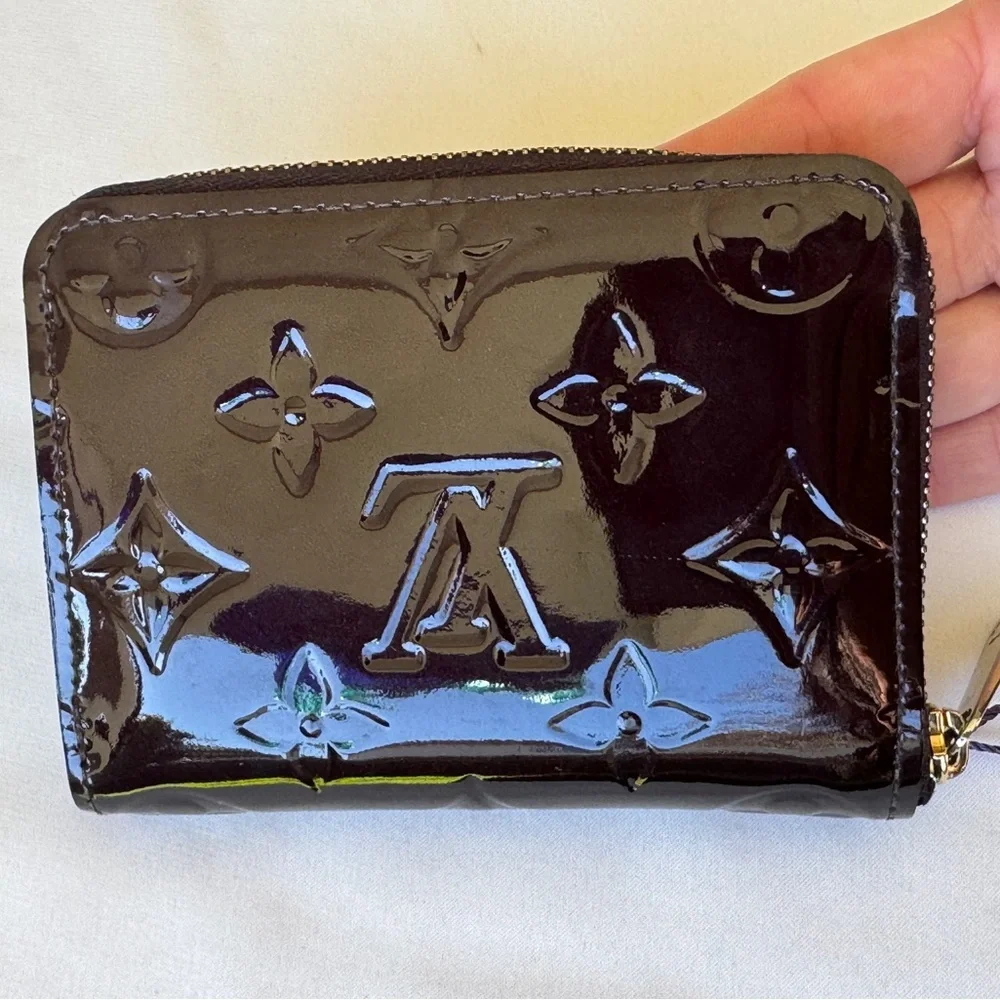 LOUIS VUITTON Amarante Vernis Zippy Wallet Coin Purse Card Case